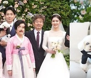 장성원, '동생 장나라' 결혼식 사진 공개 "전체 기념사진에 찰칵"