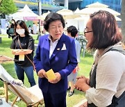 "세상을 바꾸는 정치" 외치는 여성 시장들.. 김경희·신계용·김보라 당선자의 도전