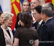 윤석열 대통령과 EU 집행위원장