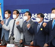 '거야' 민주당, 안전운임제+납품단가 연동제 입법 드라이브