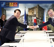 체코 총리 만난 尹대통령, 원전 협력·부산엑스포 지지 요청