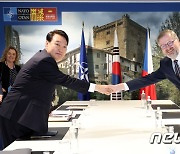 페트르 피알라 체코 총리 만난 윤석열 대통령