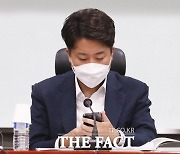 경찰, '이준석 성접대 의혹' 김성진 대표 참고인 조사