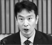 이복현 금융감독원장 "보험사들, 선제적 자본관리해야"