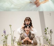 오나미, 前축구선수 박민과 오는 9월 결혼..웨딩 화보 공개