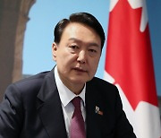 윤대통령 "한국은 아시아의 라틴..기업투자 환경 조성 노력"