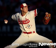 '에이스' 오타니, 11탈삼진 맹투로 시즌 7승..LAA 4-1 승리