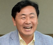 김관영 전북지사 당선인 1일 취임.. "경제 현장부터 챙기겠다"
