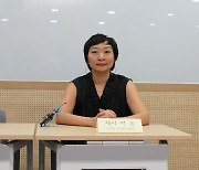 미국 시인 캐시 박 홍 "지금은 아시아계 작가들 '르네상스'"
