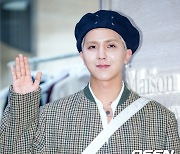 위너 송민호,'깜찍한 베레모 패션' [사진]