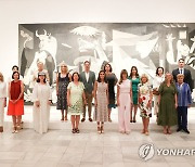 소피아 국립미술관 방문한 김건희 여사