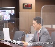 보훈처장, 주한미군전우회 회장과 화상 접견