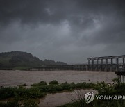 환경부, '북 황강댐 방류' 관련 "예의주시하며 대응"