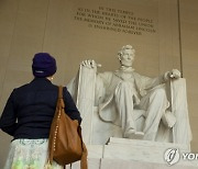 美명문대, 링컨 흉상·게티즈버그 연설 기념 명판 철거