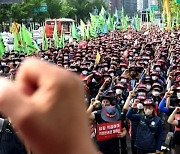 수도권 레미콘 차주들 "운송료 인상 결렬되면 총파업"