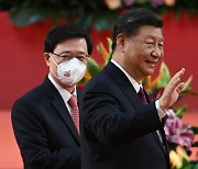 시진핑 "홍콩 자치권, 중앙정부의 전면 관리권과 연계돼야"