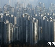 꺾인 아파트 매수심리..수도권 매매수급지수 3년만에 '최저'