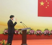 시진핑 "애국자가 홍콩 다스려야"..전면적 통치권·중국화 가속 의지