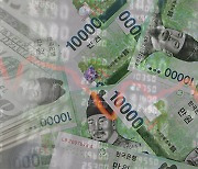 Seoul authorities spend record $8.3 bn Q1 on USD-buying intervention, may go higher Q2