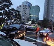 빗속 퇴근길 음주운전으로 5중 추돌..3시간여 교통정체