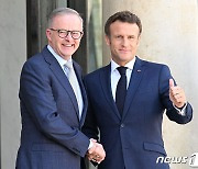 프랑스·호주 정상, 오커스 갈등 봉합하고 우호 관계 다져