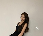 '황재균♥' 지연, 섹시+시크 공존하는 완벽 이목구비 [인스타]