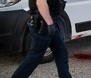 美 켄터키서 총기난사..경찰관 3명 사망