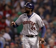 LAD가 2주 만에 포기했던 그 미스터리 유망주.. MLB 최고타자 대박 쳤다