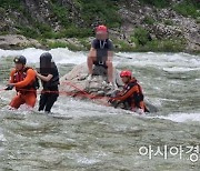 '보트 전복·탈진 사고'..7월 첫 주말 강원 산·계곡서 안전사고 잇따라