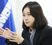 이재명 선긋고 당대표 나선 박지현..'지선 패배 책임론'과 '출마자격 논란' 첩첩산중