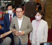 권성동-박홍근, 오늘밤 원구성 2차협상 진행키로