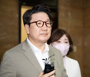 개원 앞두고 두 차례 회동..극적합? 파국? '의총'에 달려