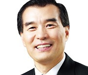 제11대 서울시의회, 첫 임시회 열어 김현기 의장 선출