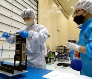 2 CubeSats successfully communicate after Nuri launch