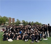 서울중앙고의 전통 '사제 간 축구대회'를 아시나요?