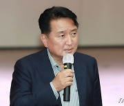 김영환 지사 "복지 공약 파기 아냐..세종역 필요 없다" 논란 해명