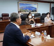 [사진뉴스]  대전상의, 여성 의원·회원사 교류 간담회 개최