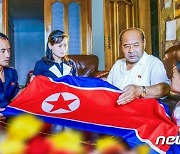 충성심 고취 주력하는 북한.. "전쟁노병의 애국·충성 계속"