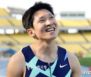 김국영 실업선수권 100m 레이스에서 10초07..비공인 '한국 타이기록'