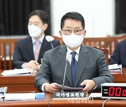 국정원, 北피살 공무원·탈북어민 사건 박지원·서훈 검찰에 고발