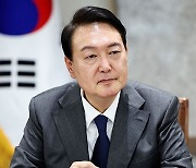 윤 대통령 중남미 10개국 장·차관 접견.."중남미 맞춤형 협력 확대"