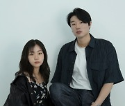 혼성그룹 마리탱, 신곡 '가장 예쁜 별을 너에게' 발매..위로송