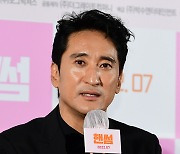 '핸썸' 신현준 "6년만 컴백..부담 없이 즐거웠던 촬영"