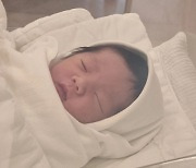 오종혁, 오늘(7일) 아빠됐다 "내 딸 오또복의 출생을 신고합니다!"