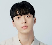 김강민, 제이플랙스와 전속계약 체결..한상진X이준영X권소현과 한솥밥