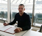 Stanislav Iljutcenko signs with FC Seoul