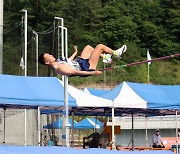 우상혁, 세계육상선수권 우승위한 첫 도약 나선다