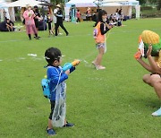 "내 물 맛을 봐라" 괴산대학찰옥수수축제 물총대전