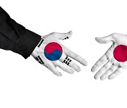 [News Analysis] Can Yoon cut Gordian Knot of South Korea-Japan relations?