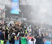 3년 만에 돌아온 정남진 장흥 물축제